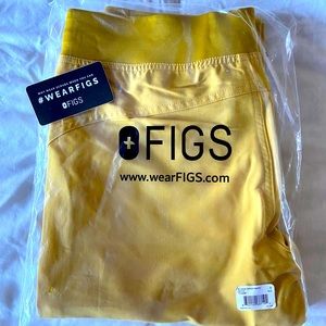FIGS Light Gold Scrubs - small petite - Kade Pants